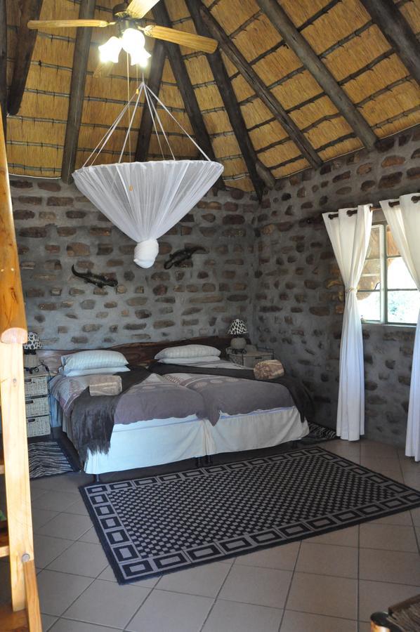 Villa Outeniqua Guest & Hunting Farm Okahandja Exterior foto