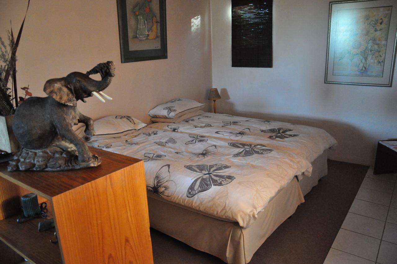 Villa Outeniqua Guest & Hunting Farm Okahandja Exterior foto