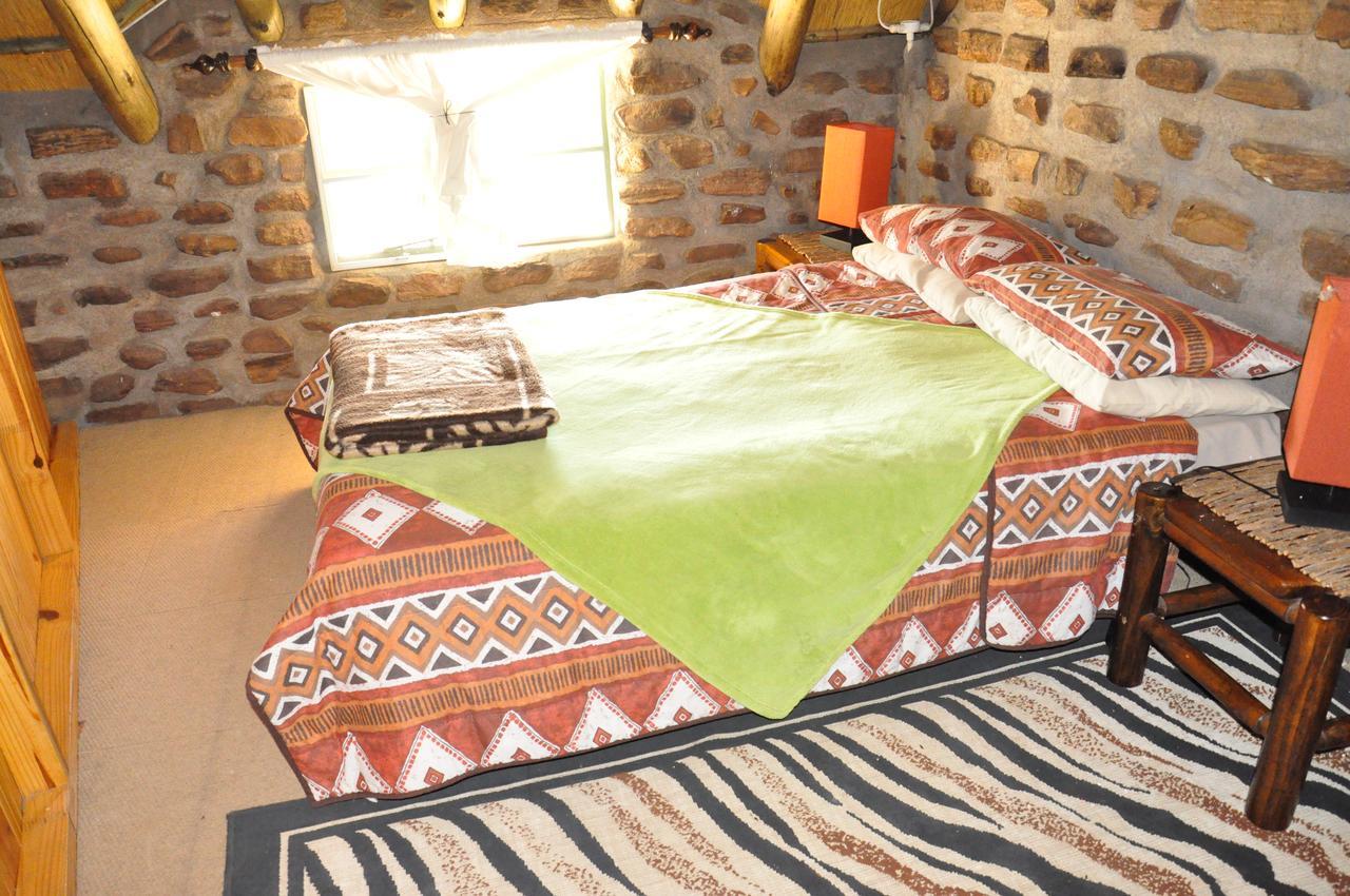 Villa Outeniqua Guest & Hunting Farm Okahandja Exterior foto